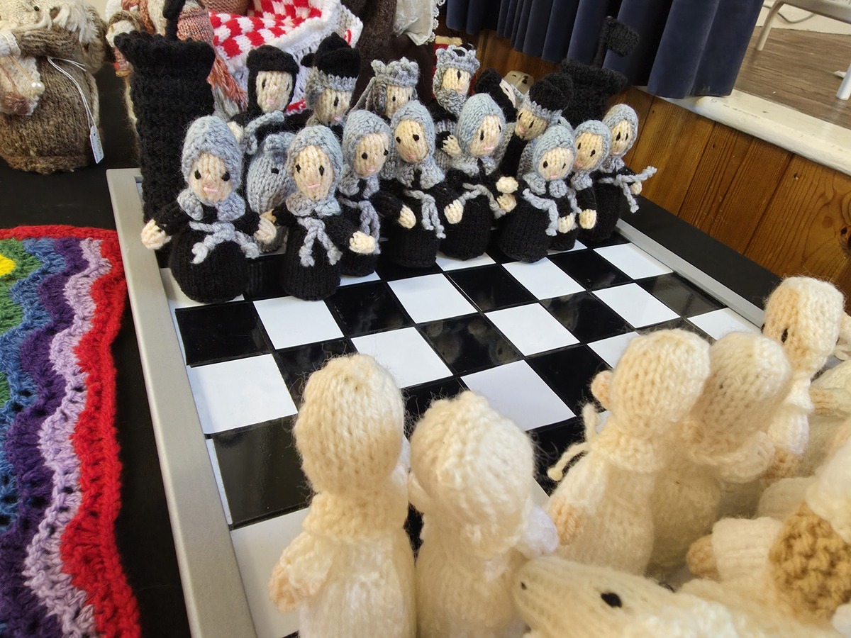 Knitted Chess Set